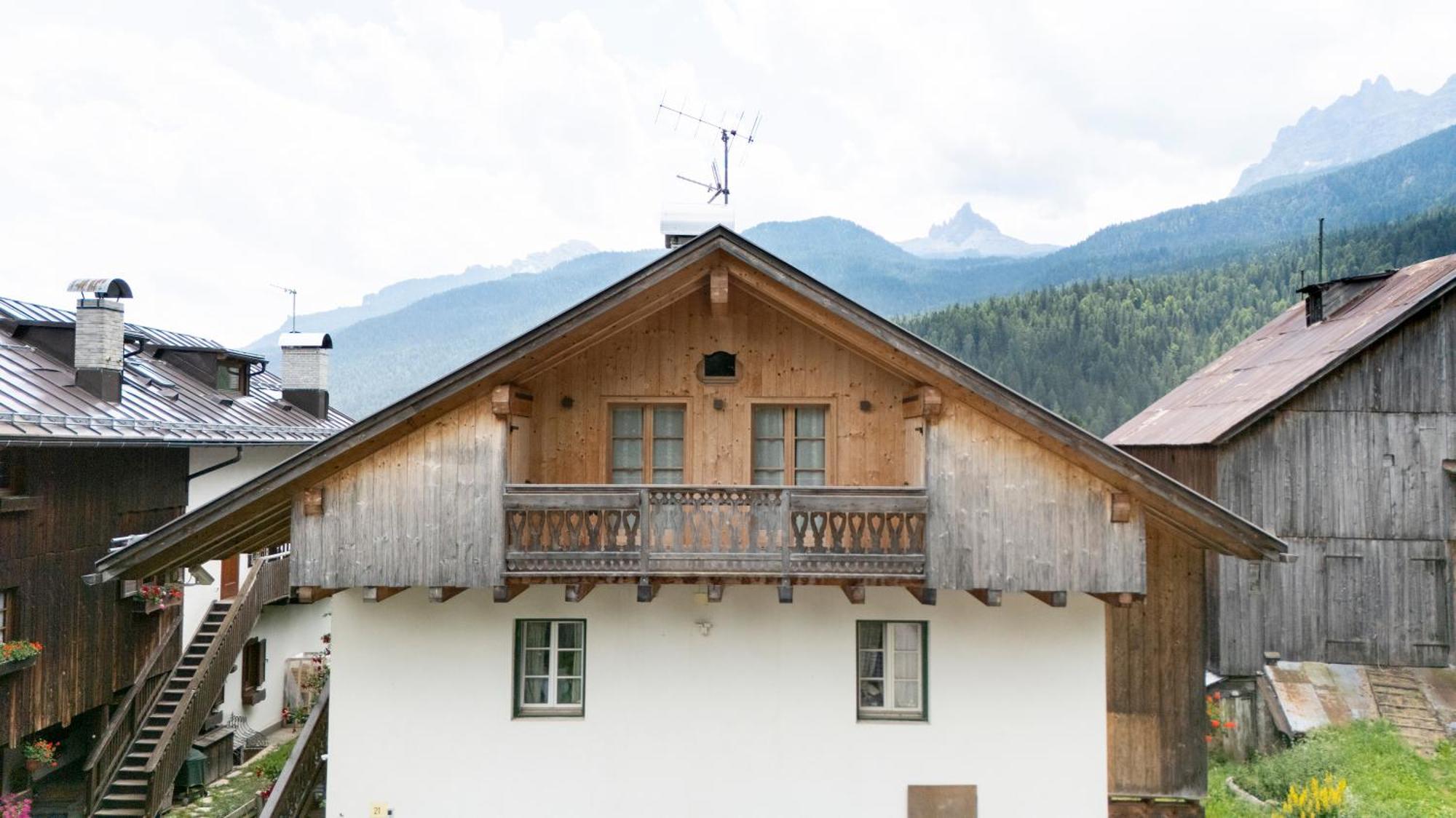 Ca Bianca Delle Dolomiti Apartment Cortina d'Ampezzo Exterior photo